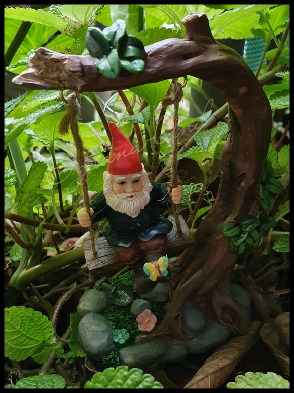 Gnome Tree Swing