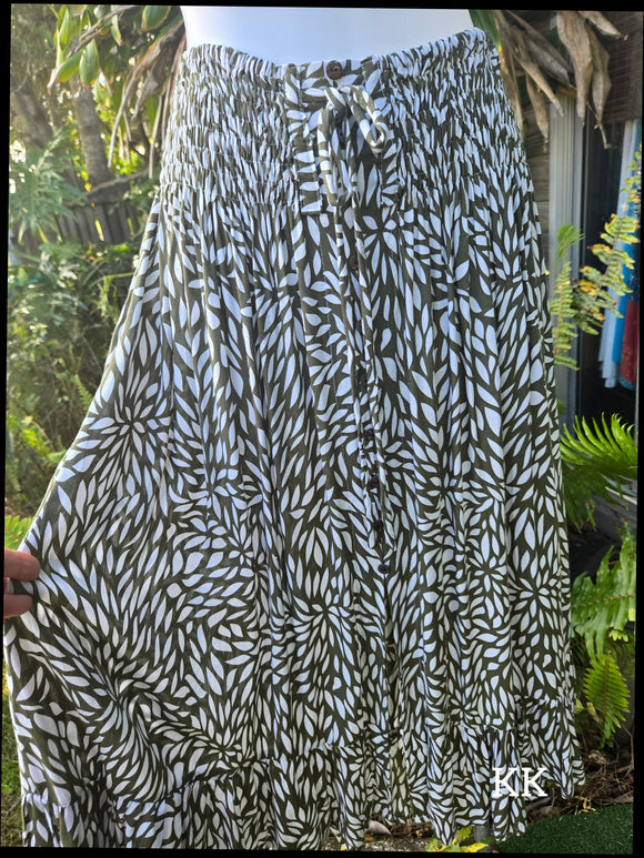 Becky Skirt (L) 8-18