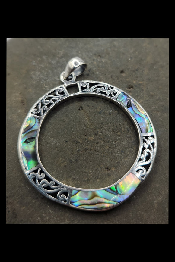 Filligree P Pendant