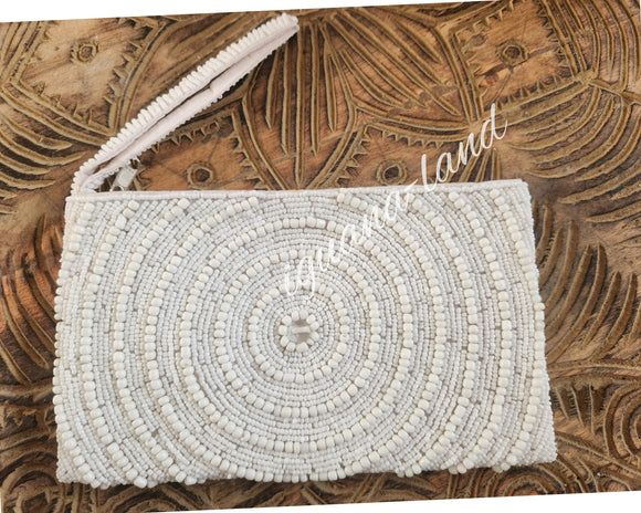 Circles B Clutch Bag
