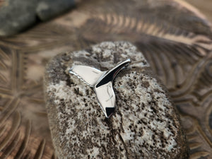 Whale Tail Pendant (L)
