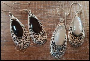 Lace teardrop earrings