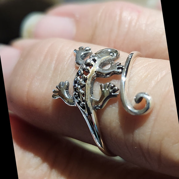 Gecko Ring