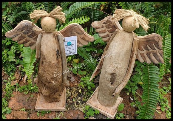 'Celeste' driftwood Angel